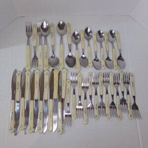 Pfaltzgraf Flatware Set 40 Piece Cream Resin Plastic Handle Tea Rose Flower